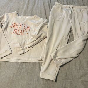 Rae Dunn Cream Lounge Set